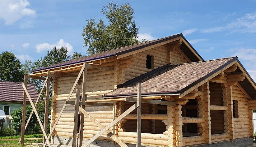 Строительство дома из оцилиндрованного бревна: г. Рыбинск, п. Копаево