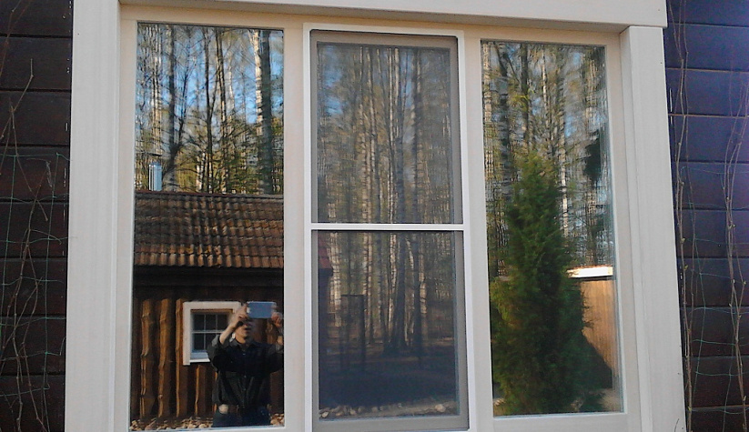 Деревянные окна и двери