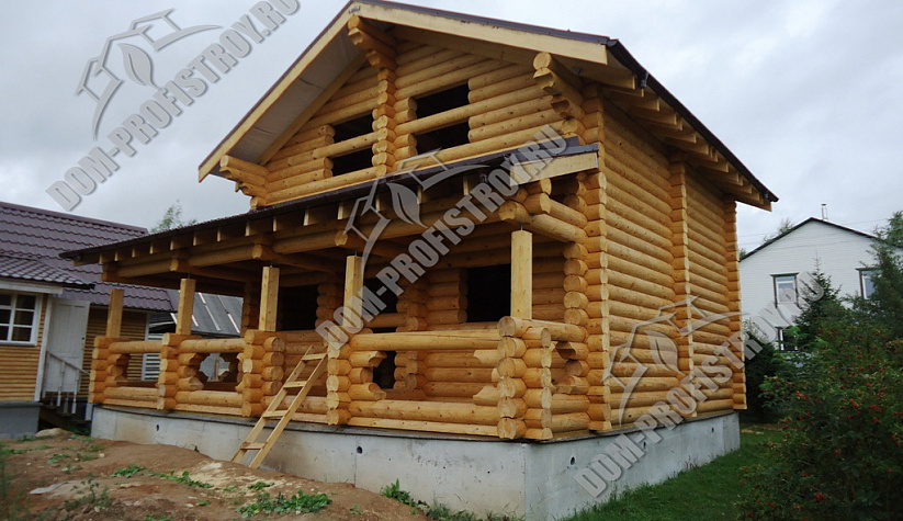 Дом из оцилиндрованного бревна в деревне Юрьево, Волоколамский район